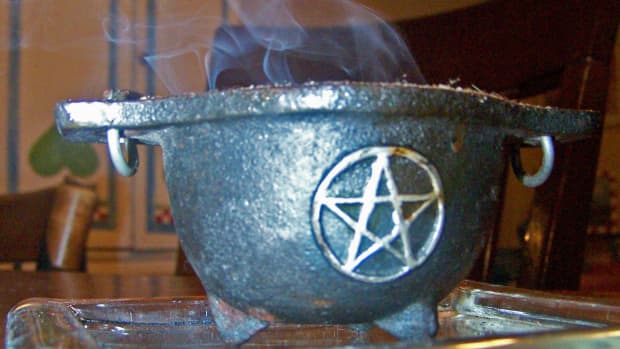 wicca-for-beginners-how-to-make-incense