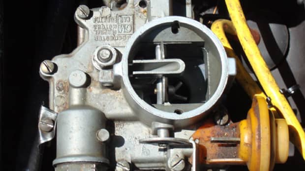 inside-the-chevrolet-corvair-carburetor