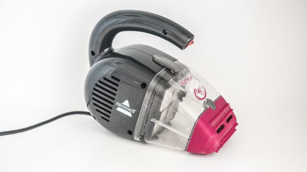 rechargeable-hand-vacuum