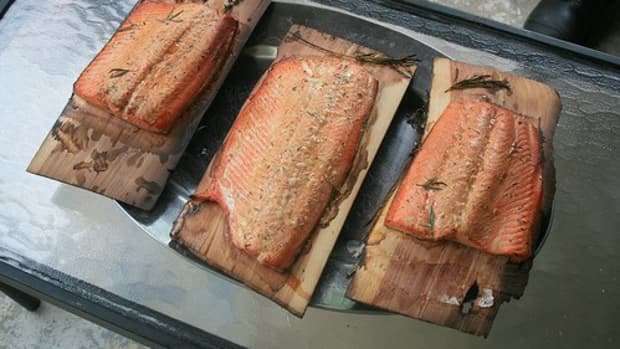 culinary-basics-cedar-planked-salmon