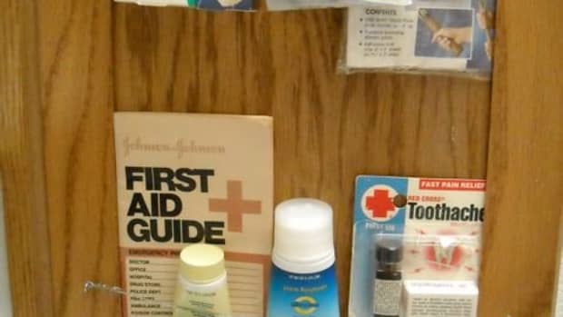 Need to find the band-aids and antiseptic quick? It's in plain sight.