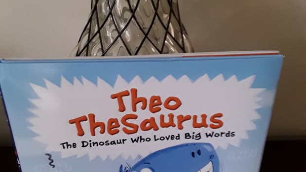 vocabulary-lessons-with-an-introduction-to-a-thesaurus-in-colorful-picture-book-for-young-readers