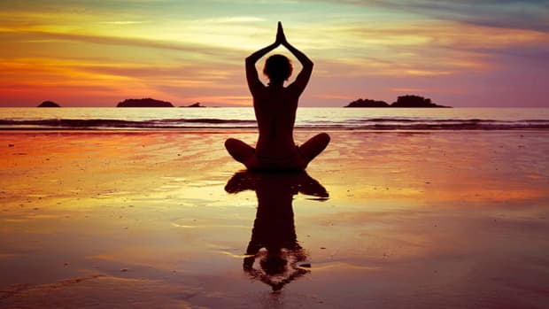 yoga-in-the-nude-as-part-of-tantric-ritual-to-attain-moksha
