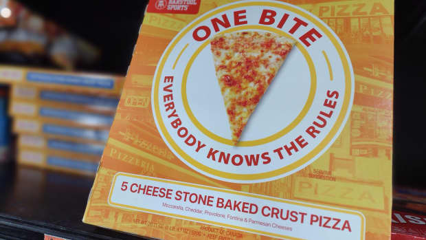 one-bite-frozen-pizza-review