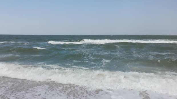 rip-currents-as-a-dangerous-factor-in-the-sea-and-other-waters