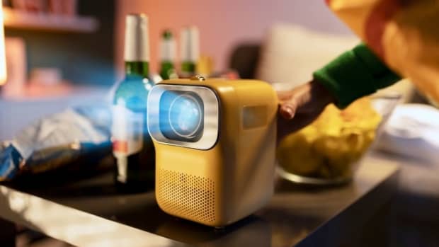 boxe-is-the-portable-front-projector-that-goes-wherever-you-want
