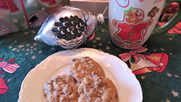 easy-and-delicious-christmas-cookies-recipe-with-dried-fruits