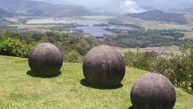 the-mysterious-stone-spheres-of-costa-rica