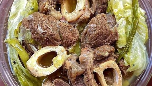how-to-cook-bulalo-a-recipe-for-filipino-beef-bone-broth-soup