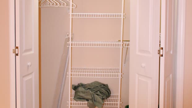 how-to-add-a-pull-chain-light-to-a-closet
