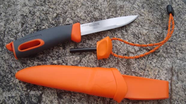 modern-hiking-knives