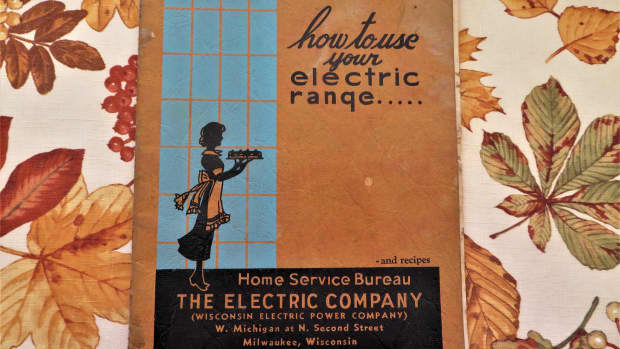 vintage-wisc-electric-power-co-booklet-use-of-range-info-with-recipes