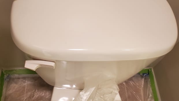 how-to-paint-behind-a-toilet-without-removing-it