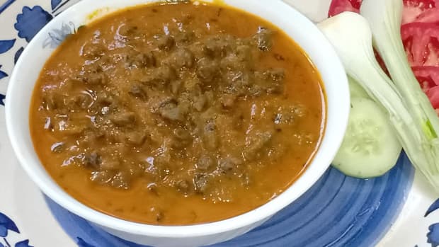 hara-chana-masala-indian-style-green-chickpea-curry