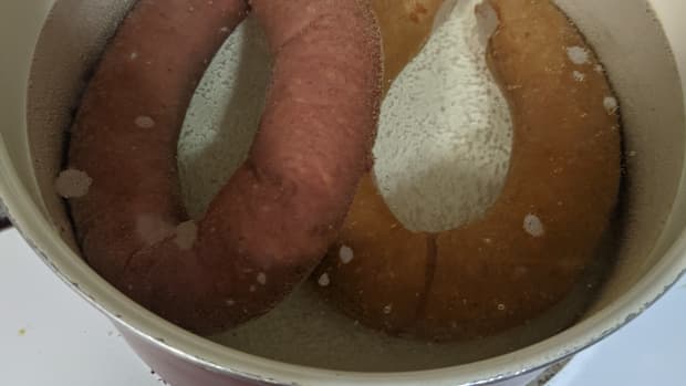 sausage-farmer-or-ring-cooked-to-yummy-perfection