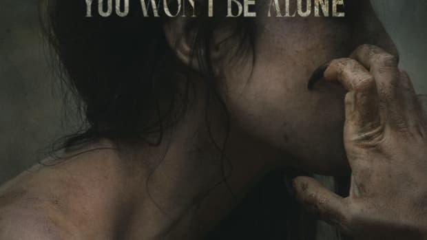 you-wont-be-alone-2022-review-horror-that-is-more-than-skin-deep