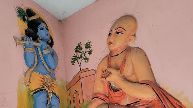 shri-chaitanya-mahaprabhu-in-bengal-temple-decorations