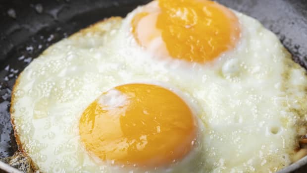 Sunny side up eggs