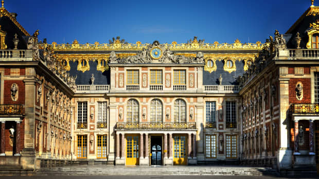the-fascinating-mystery-of-the-versailles-time-travel-incident