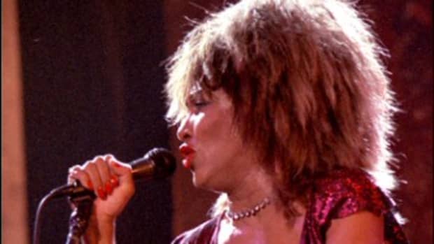 the-story-behind-the-song-whats-love-got-to-do-with-it-by-tina-turner