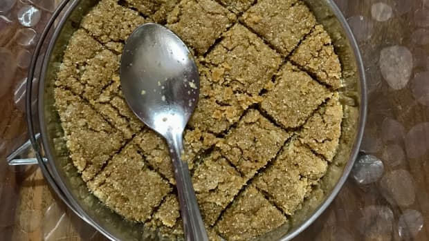 sukhadi-a-quick-n-easy-to-make-and-delicious-gujarati-sweet