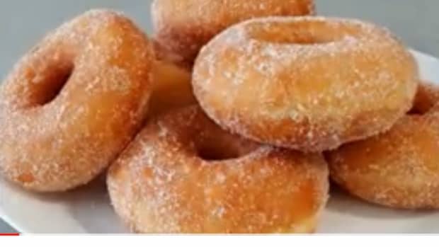 easy-delicious-homemade-doughnuts