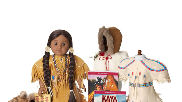 kayas-clothing-and-accessories-an-american-girl-collectors-guide