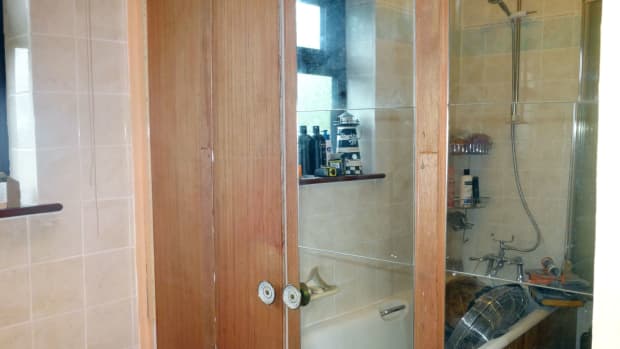 resizing-built-in-bathroom-cupboards