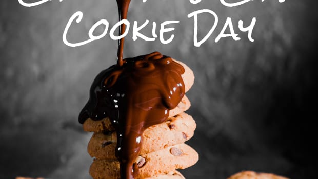 august-4th-is-national-chocolate-chip-cookie-day