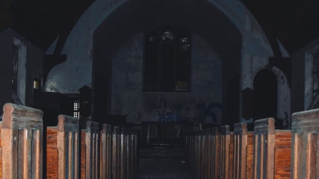 abandoned-church-folklore