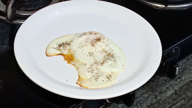 how-to-make-a-perfect-over-easy-egg