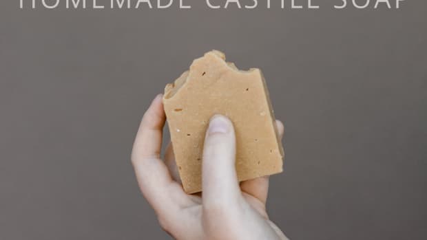 homemade-castile-soap-recipe-for-bars-or-liquid-soap