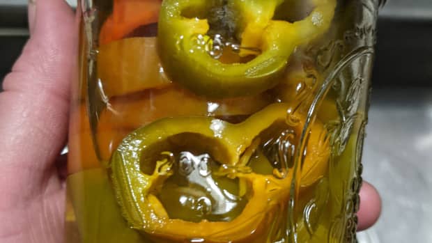 peppers-sweet-and-pickled-with-mrs-wages-mixes