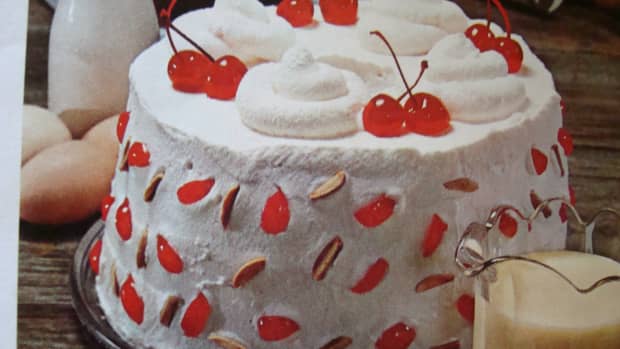 aunt-sarahs-preacher-is-visiting-cherry-cake-recipe