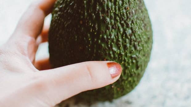 the-top-8-benefits-of-avocado-for-skin-and-health