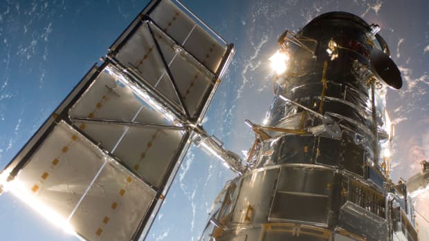 the-hubble-space-telescope-a-journey-through-time-and-space