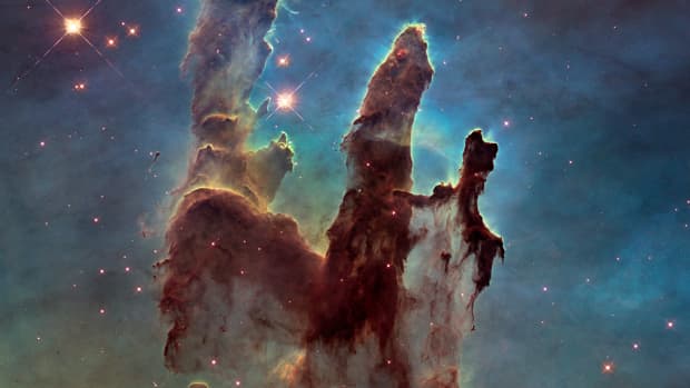 journey-through-the-cosmos-the-most-amazing-photos-from-the-hubble-space-telescope
