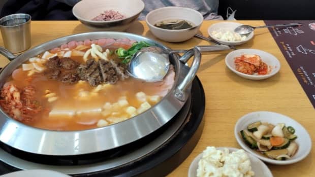 budae-jiggae-a-lesson-learned-from-a-food