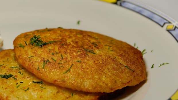 Mamka's Potato Pancakes (Bramboráky) — kiln + kitchen