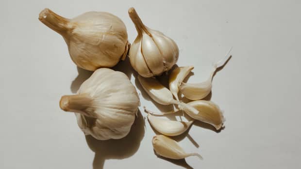 This Mind-Blowing Potato-Peeling Hack Doesn't Even Use a Vegetable