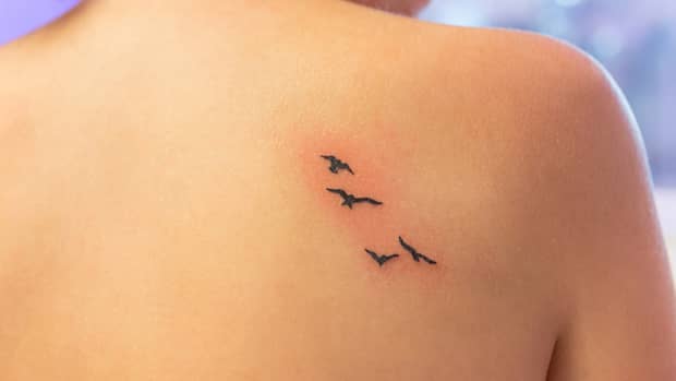 I have a healing tattoo (4 days in) and I accidentally lifted a piece of  scabbing and saw no ink underneath. Is that a problem? It snapped back in  place afterwards. - Quora