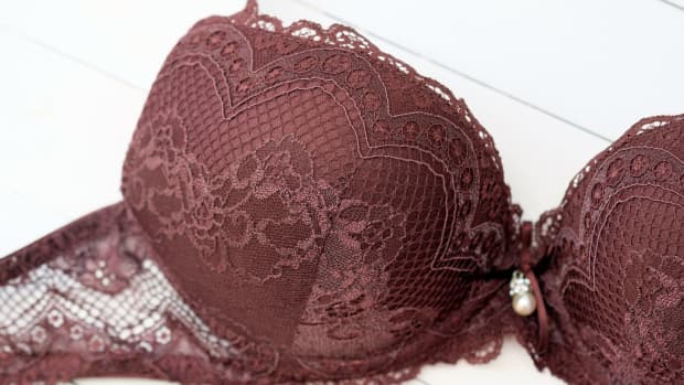 Front-Fastening Bras: Reviews and Recommendations - Bellatory