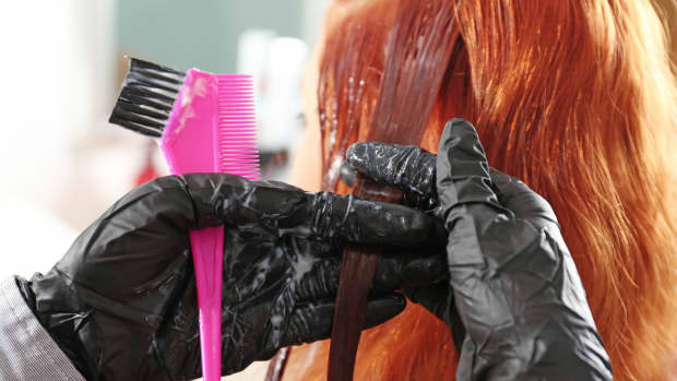 How to Dye Hair Red - Bellatory