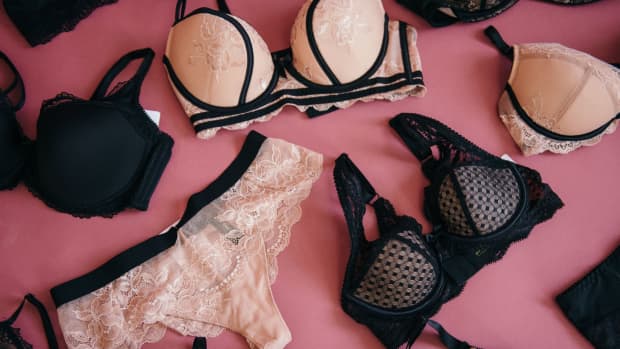 Front-Fastening Bras: Reviews and Recommendations - Bellatory