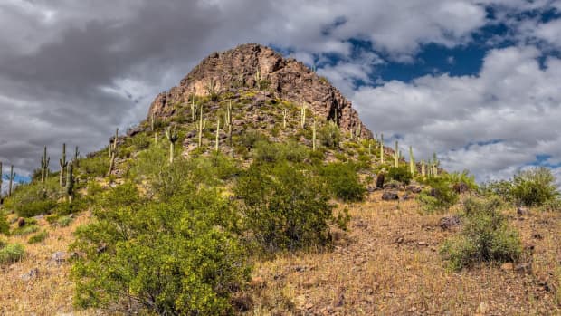 great-hikes-picacho-peak-santa-fe-new-mexico
