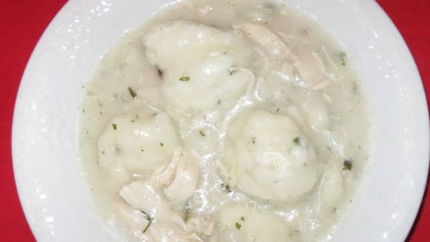 quick-and-easy-chicken-and-dumplings-in-slow-cooker