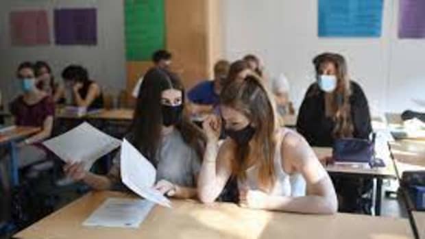 face-masks-are-back-in-some-american-schools-corona-figures-stable-in-the-netherlands