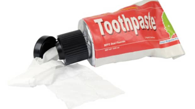toothpaste-other-uses