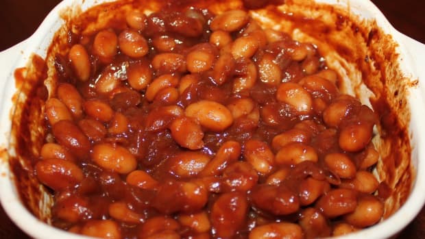 yummy-homemade-baked-beans