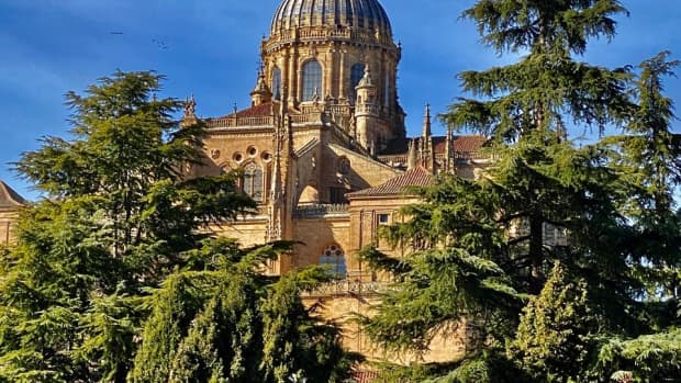 top-places-to-visit-in-the-golden-city-of-salamanca-spain